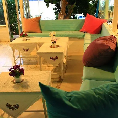 Bozburun Aphrodite Beach & Hotel Мармарис