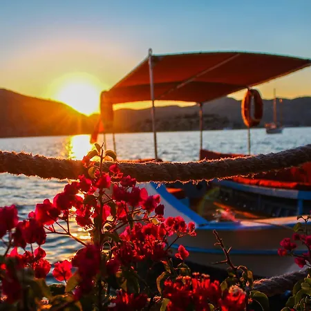 Bozburun Aphrodite Beach & Hotel Отель