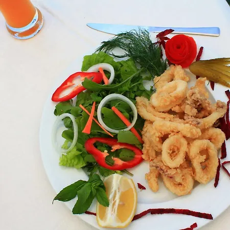 Bozburun Aphrodite Beach & Hotel 3* Мармарис