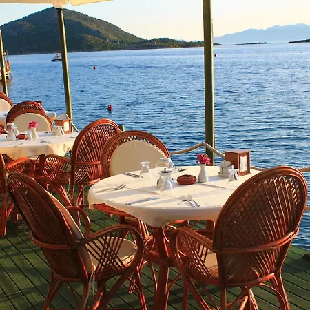 Bozburun Aphrodite Beach & Hotel Otel 3*