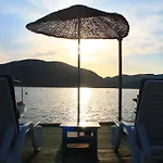 酒店 Bozburun Aphrodite Beach & Hotel