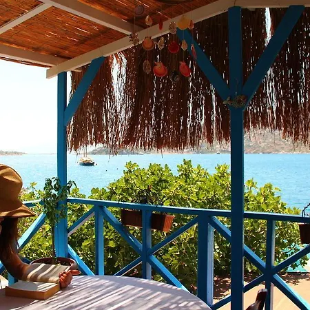 Bozburun Aphrodite Beach & Hotel ホテル