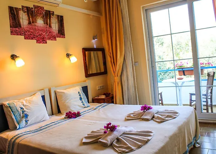 酒店 Bozburun Aphrodite Beach & Hotel