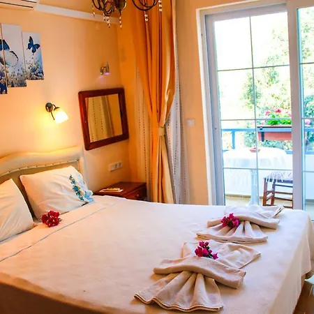 Bozburun Aphrodite Beach & Hotel 말마리스