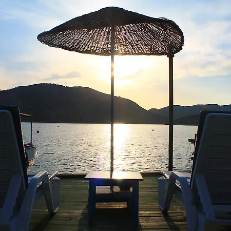 호텔 Bozburun Aphrodite Beach & Hotel